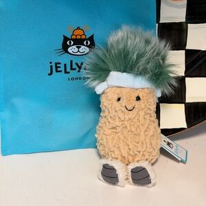 JELLYCAT Amuseables Peanut Apres Ski